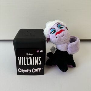Disney Villains Creepy Cuff Ursula Blind Box